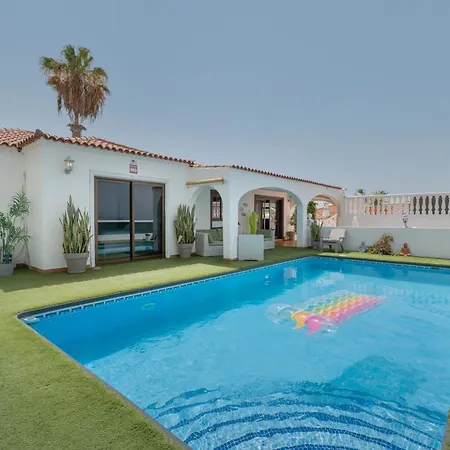 Amarilla Golf Villa