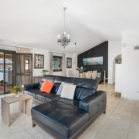 Villa Amarilla Golf *