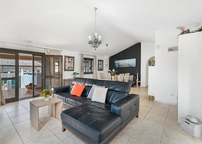 Villa Amarilla Golf *