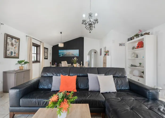 Amarilla Golf San Miguel de Abona